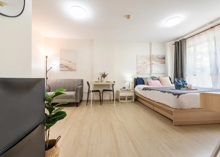 Elio Del Ray Bts Punnawithi Appartement *